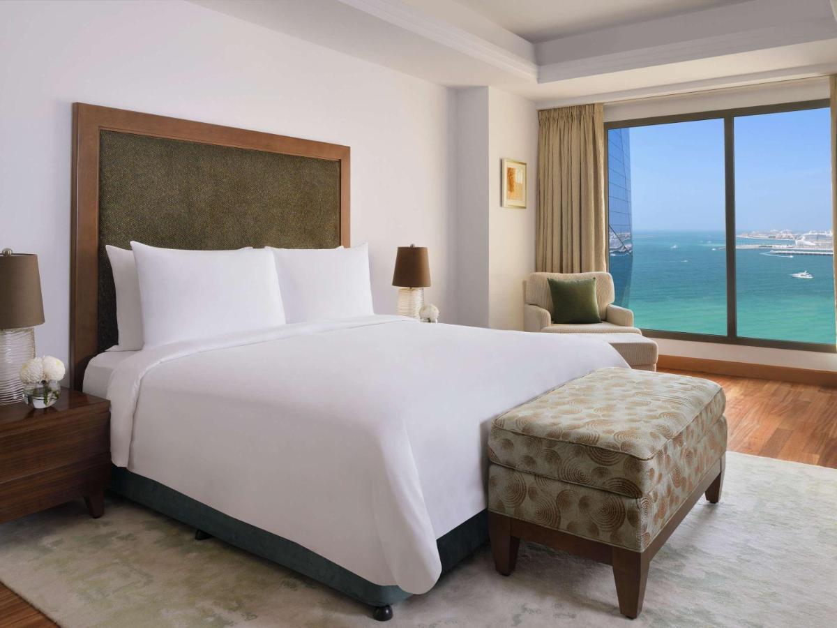 Movenpick Hotel Jumeirah Beach Dubai Exterior foto